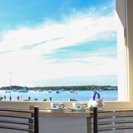 Appartamento Incantevole Affacciato Sul Mare. ปอร์โตเชซาเรโอ ภายนอก รูปภาพ